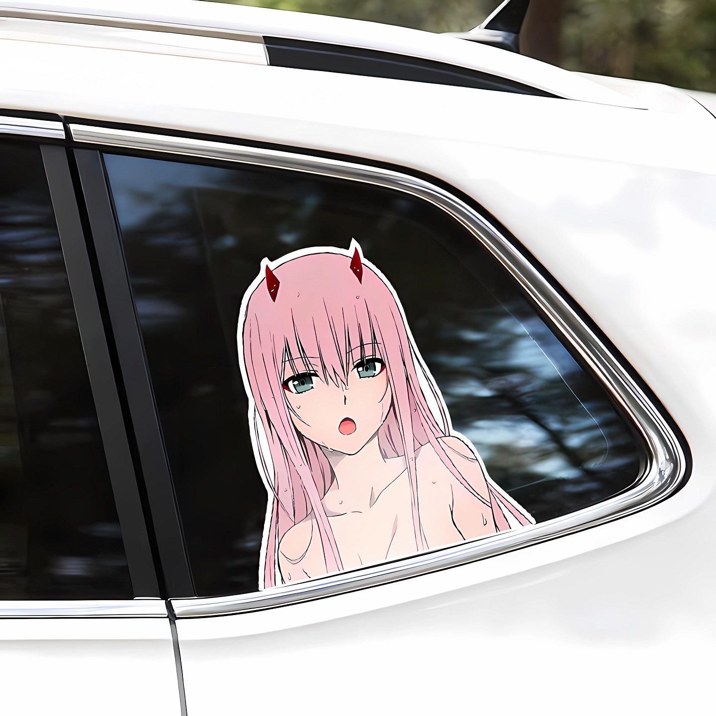 Zero Motorcycle Gear - かわいいアニメガール ゼロツー 車用JDMステッカー 車体 バンパー 窓